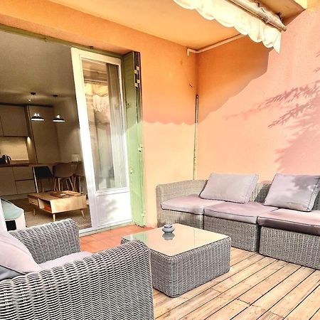 Magnifique 2 Chambres Terrasse Et Parking 圣特罗佩 外观 照片